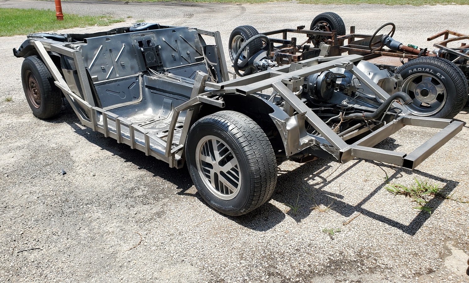 FOR SALE: Selling this Pontiac Fiero chassis roller, no engine and no trans...